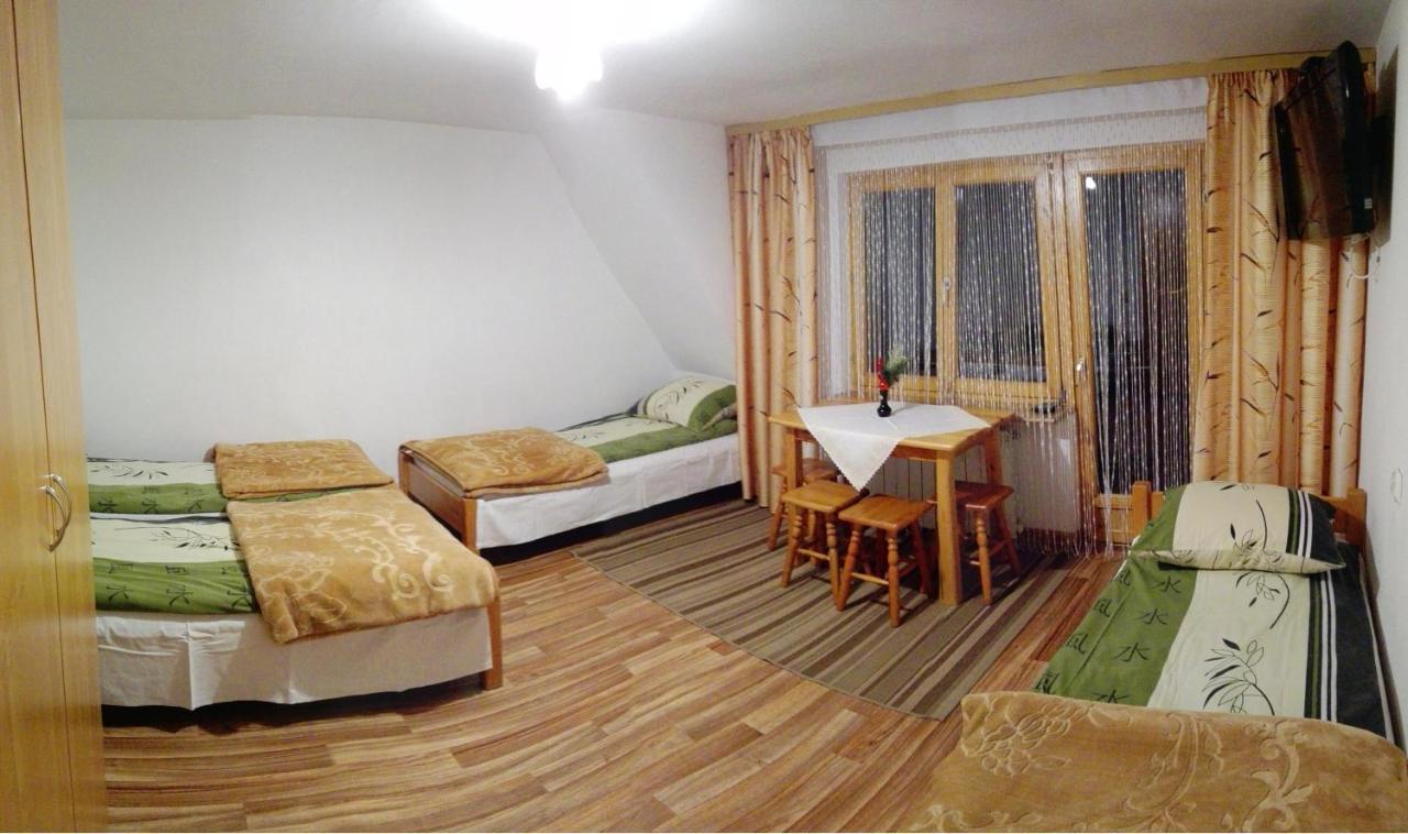 Ulitery Homestay *